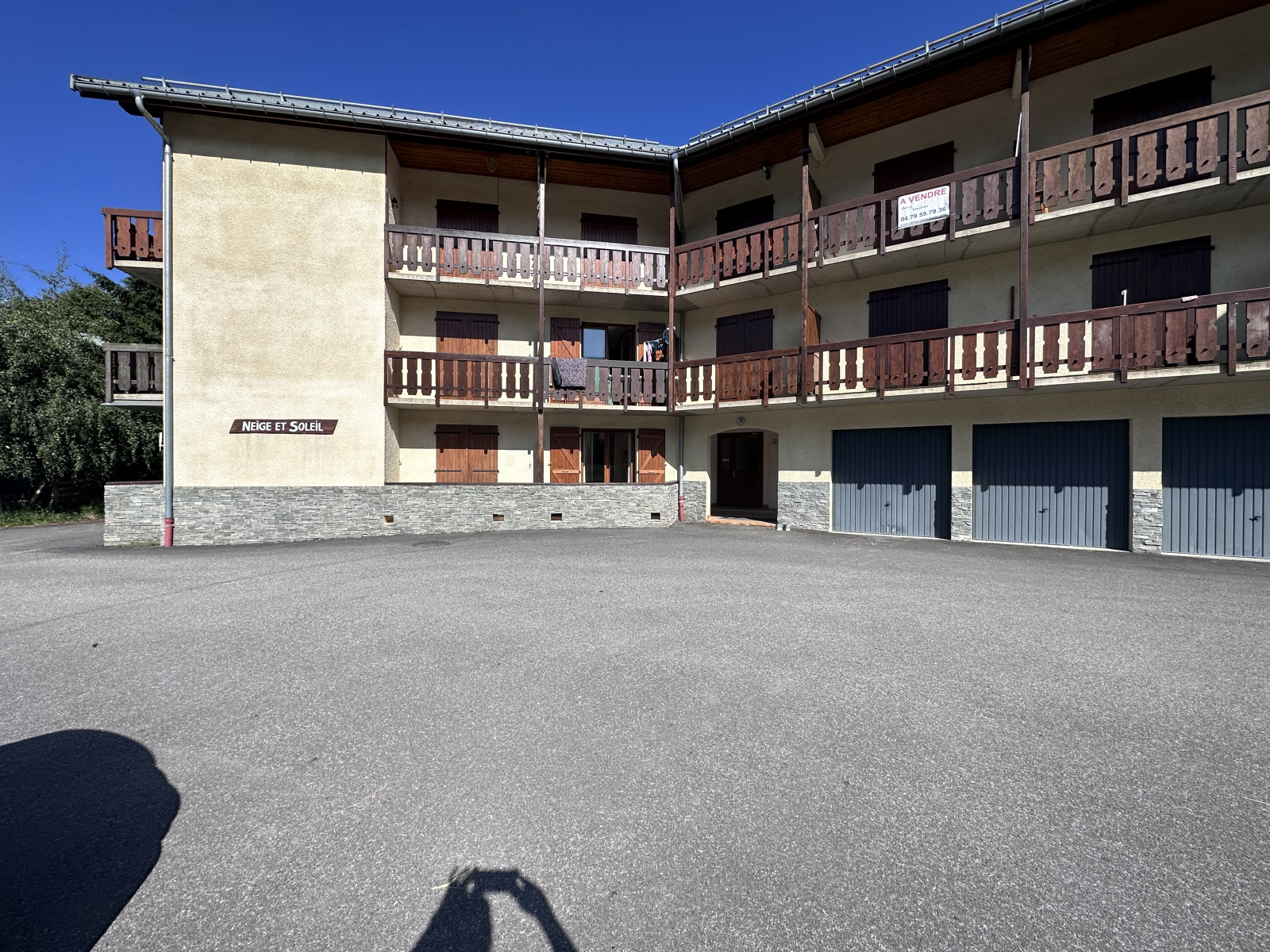 Image_, Studio, Albiez-Montrond, ref :V239