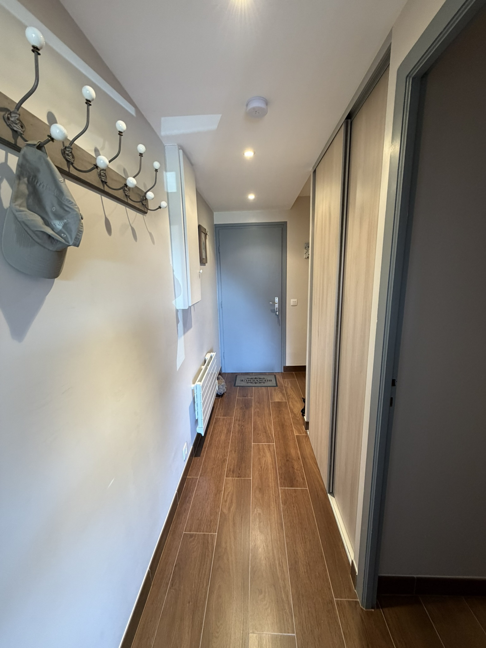 Image_, Studio, Albiez-Montrond, ref :294