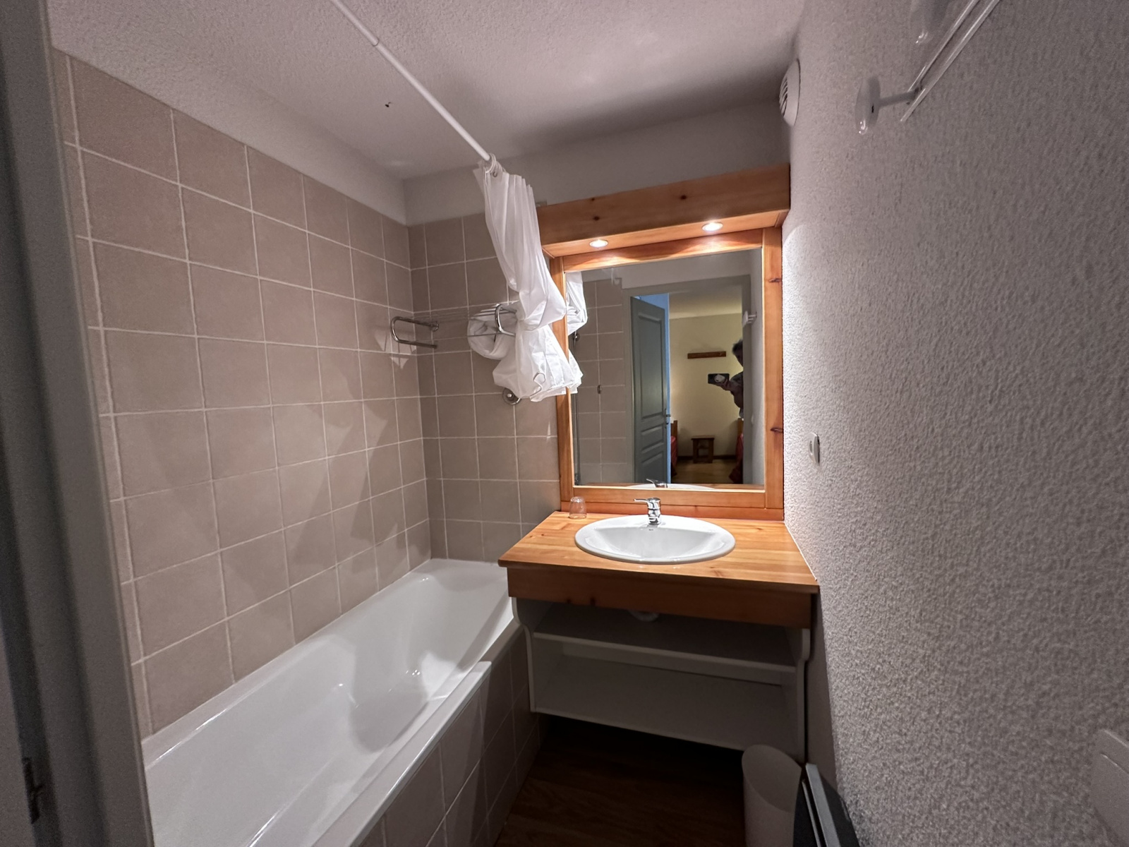 Image_, Appartement, Albiez-Montrond, ref :V264