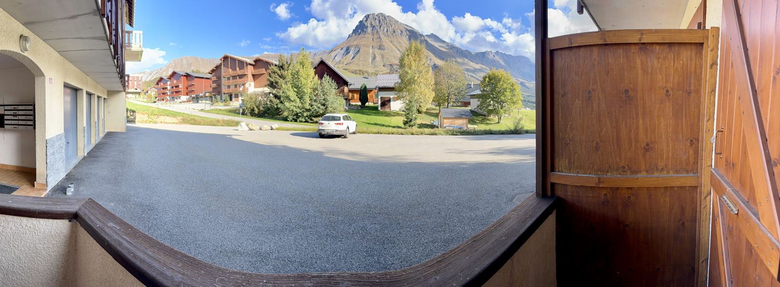 Image_, Studio, Albiez-Montrond, ref :V303