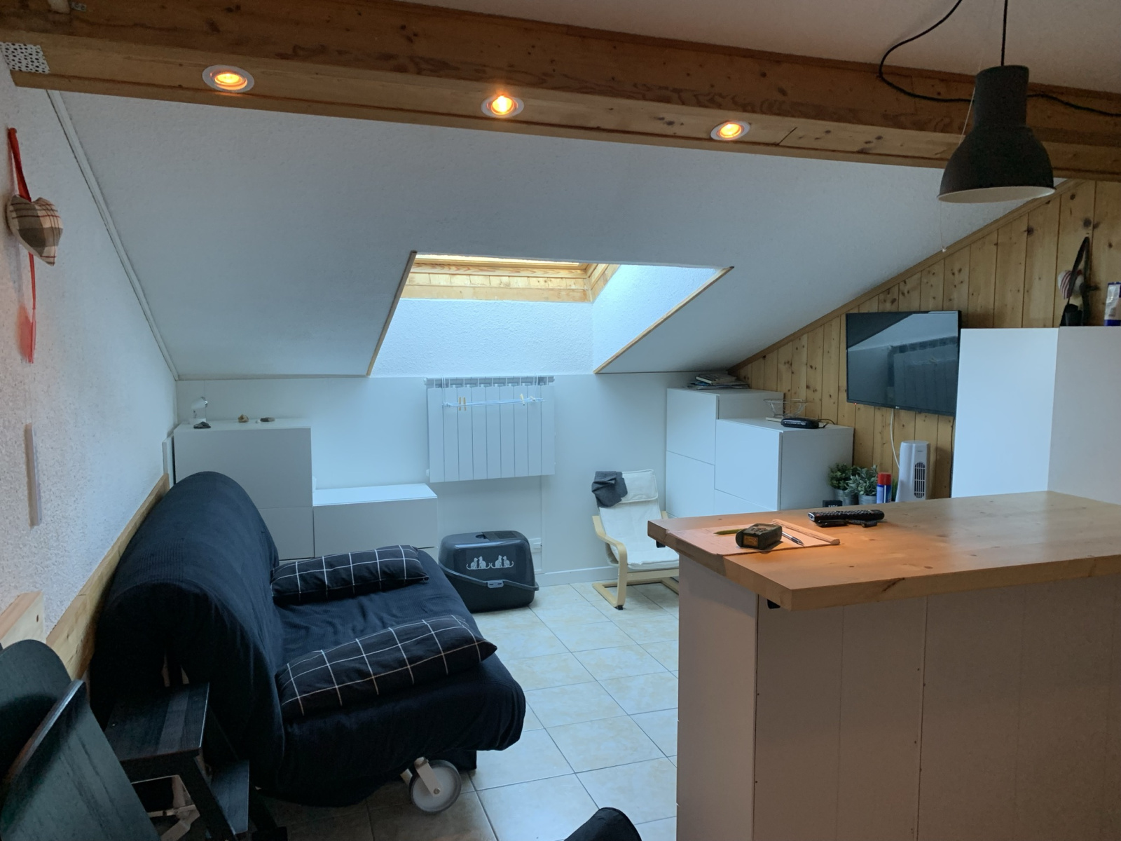 Image_, Studio, Albiez-Montrond, ref :V293