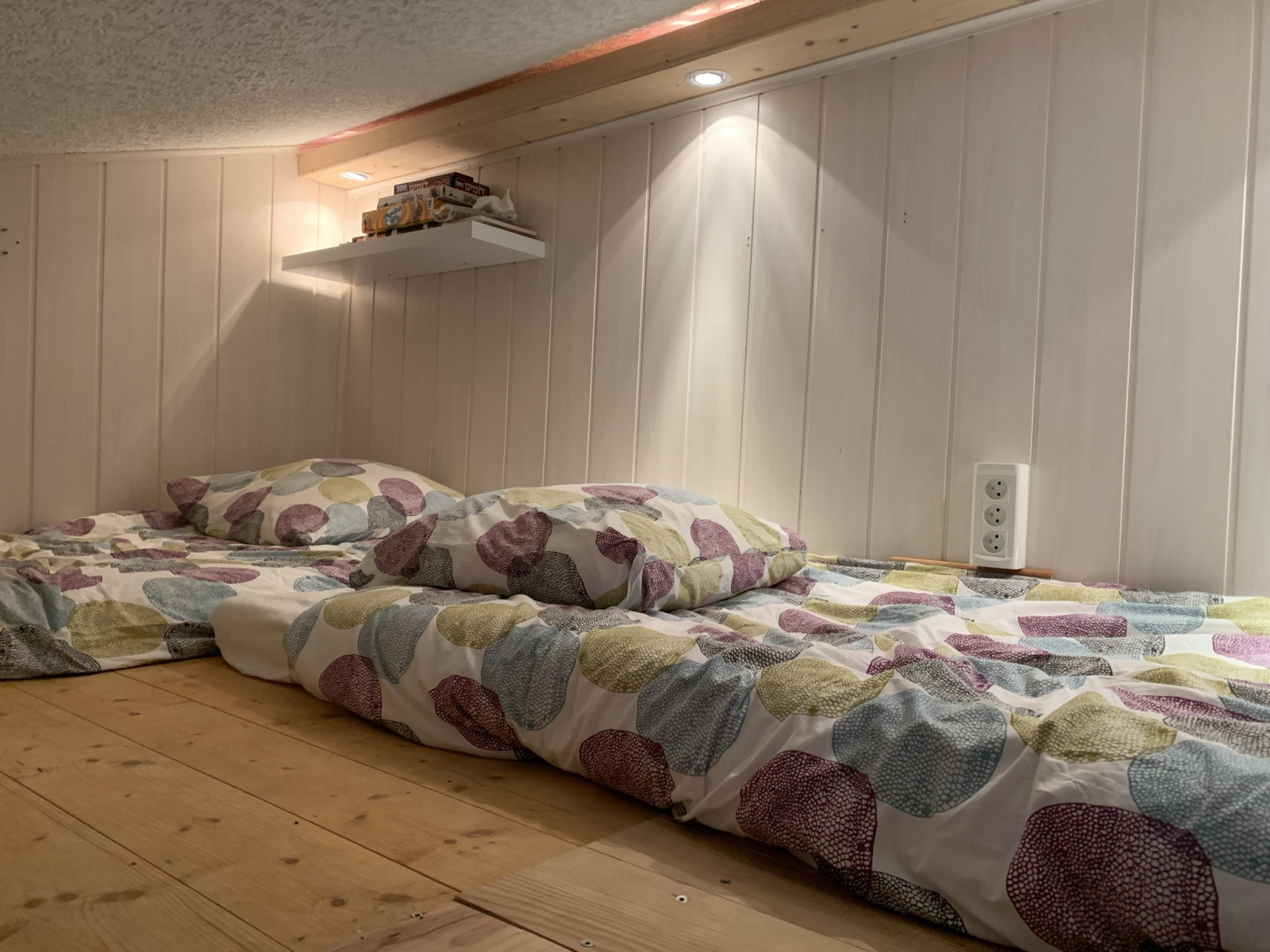 Image_, Studio, Albiez-Montrond, ref :V293