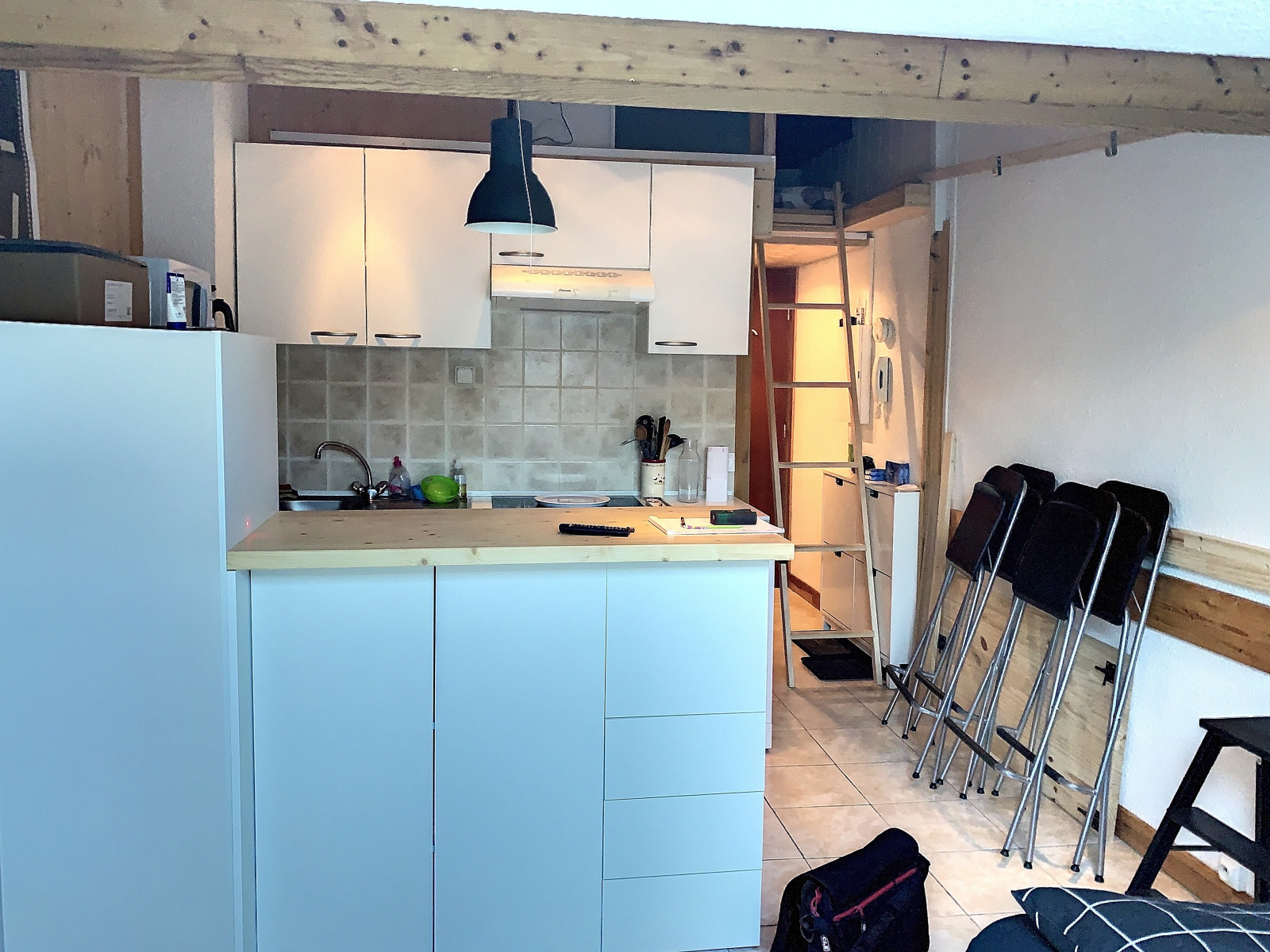 Image_, Studio, Albiez-Montrond, ref :V293