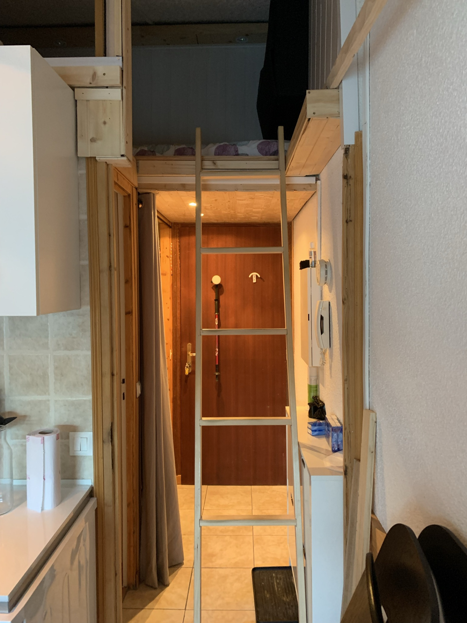 Image_, Studio, Albiez-Montrond, ref :V293