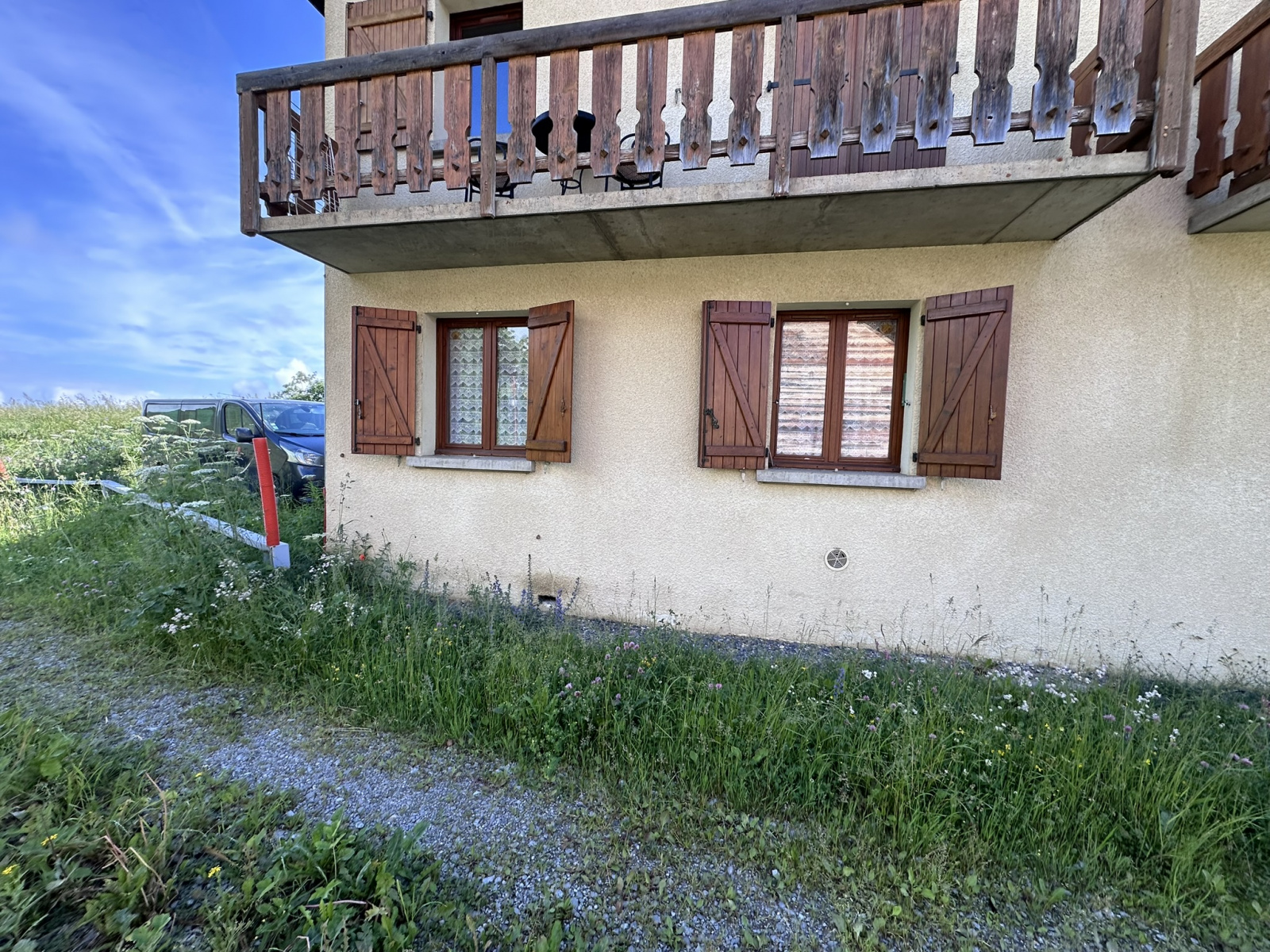 Image_, Studio, Albiez-Montrond, ref :V258